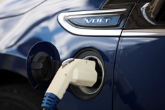 Electric Cars Too Costly